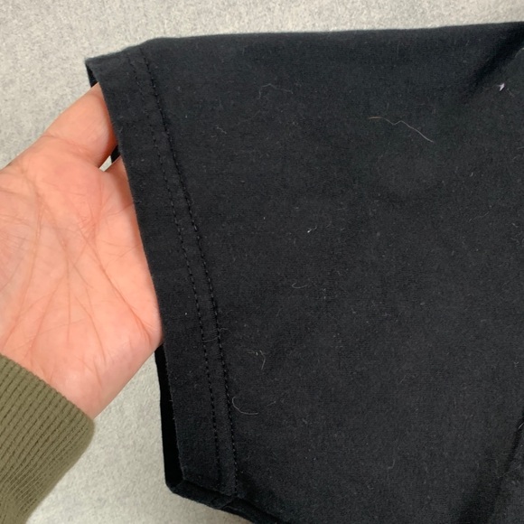 Peanuts Black Tee with Yellow Accents dream clothing Charlie Brown - Picture 15 of 15